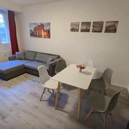 Modern City Apt, New And Exclusive, Fast Wifi, Tv